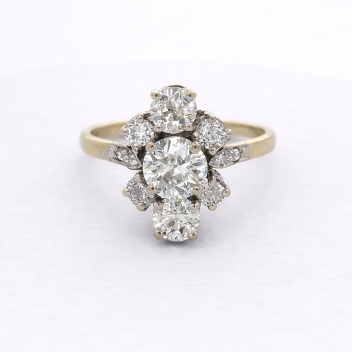 Bague 56 Bague vintage en or blanc 18 carats et diamants 58 Facettes 27560