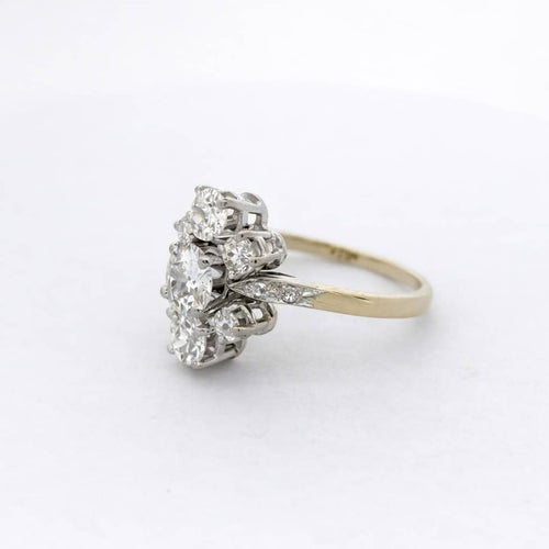 Bague 56 Bague vintage en or blanc 18 carats et diamants 58 Facettes 27560
