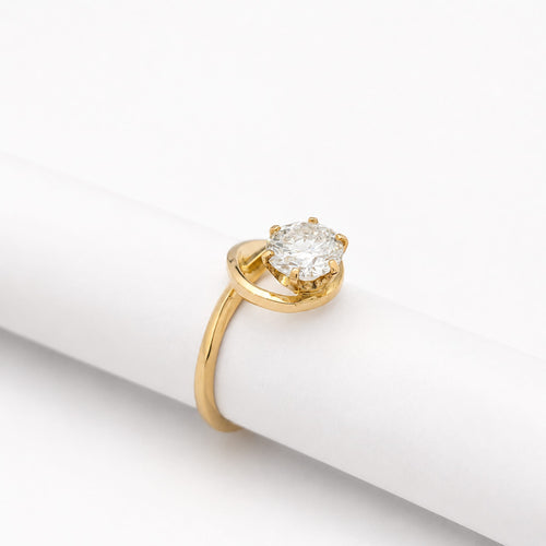 Bague 53 Bague solitaire en or jaune 18 carats et diamant 58 Facettes 33781