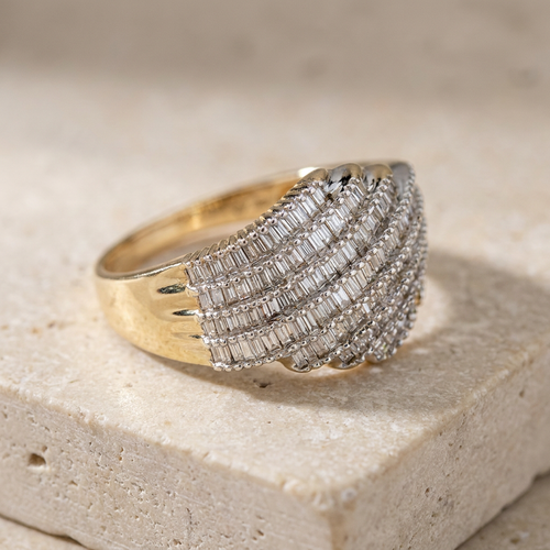 Bague 57 Ring en or jaune 585 avec diamants 58 Facettes 2184