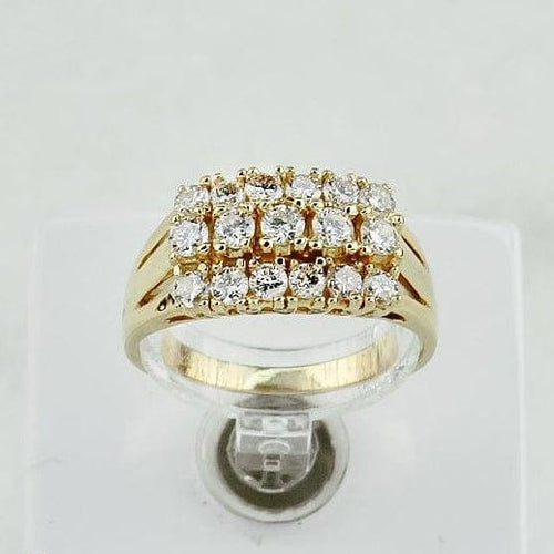 Bague 56 Bague cocktail en or jaune 750 pavée de trois rangées de diamants 58 Facettes 1828