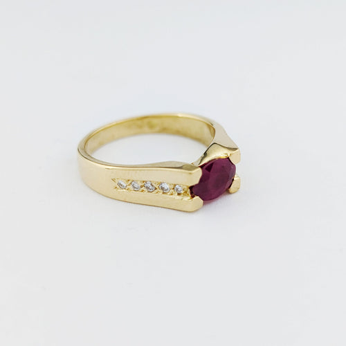 Bague 53 Bague en or jaune, rubis et diamants 58 Facettes 34543