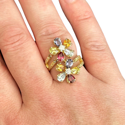 Bague 59 Bague florale en or jaune 18 carats, diamants et pierres fines multicolores 58 Facettes 237
