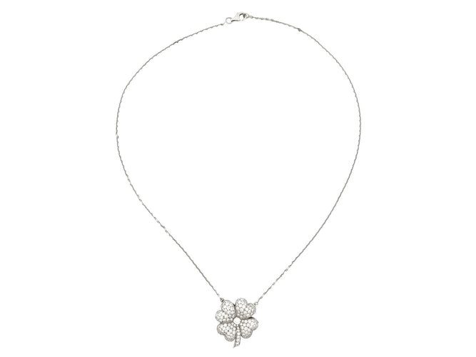 Collier Collier pendentif fleur camélia en or blanc 18k et diamants 1,63 ct 58 Facettes 270129