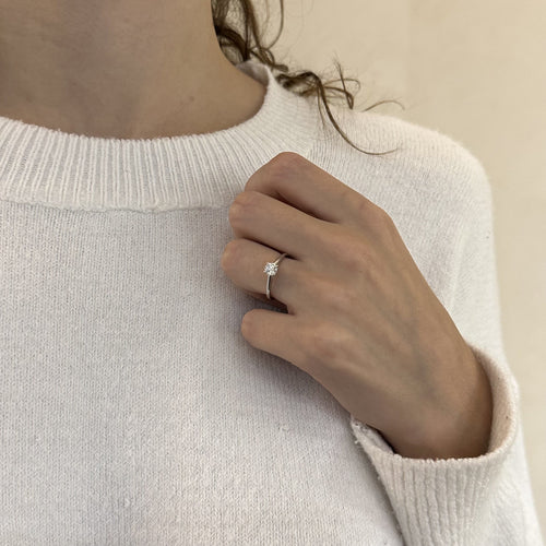 Bague 48 De Beers DB Classic - Solitaire en platine avec diamant 0,40 ct H-SI2 58 Facettes FB08388