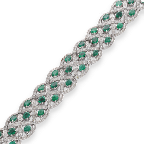 Bracelet Bracelet en or gris 18 carats avec émeraudes et diamants H-VS 58 Facettes FB09597