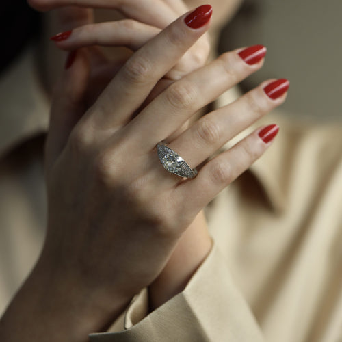 Bague 59 Solitaire style Art Déco - Bague en platine et diamant coussin 2,73 ct 58 Facettes FB10852
