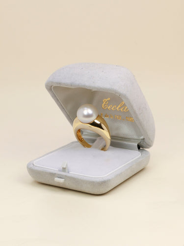 Bague 58 TECLA - Bague jonc en or jaune 18 carats et perle bouton 58 Facettes 1204.1