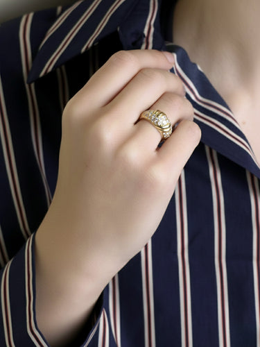 Bague 51 Fred - Bague panthère en or jaune 18 carats et diamants 58 Facettes 1216.4