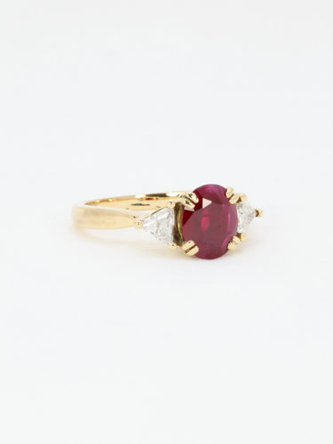 Bague 55 Bague trilogie or jaune rubis diamants trillion 58 Facettes 1109.4