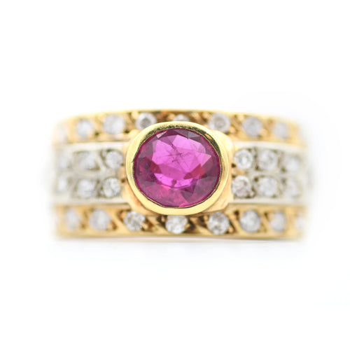 Bague 53 Bague en or jaune 18 K avec rubis 0,80 ct et diamants 58 Facettes 8957