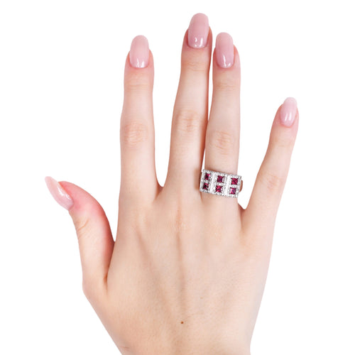 Bague Bague bandeau en or blanc 18 kt avec rubis et diamants 58 Facettes 10833
