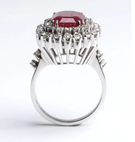 Bague 55 Bague en or blanc avec rubis birman et diamants 58 Facettes 13417