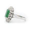 Bague Bague en or blanc 18 ct avec émeraude 2,81 ct et diamants 58 Facettes 13755