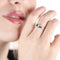 Bague Bague en or blanc 18 carats avec émeraude 0,30 ct et diamants 58 Facettes 14199