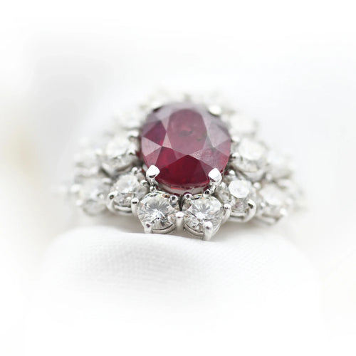 Bague 57 Bague en or blanc 18 ct avec rubis de Madagascar et diamants 58 Facettes 14339