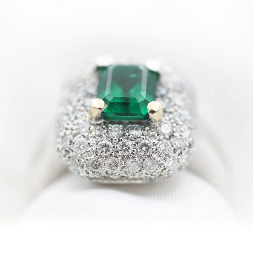 Bague Bague - en or blanc 18 ct avec émeraude de Zambie et diamants 58 Facettes 14562