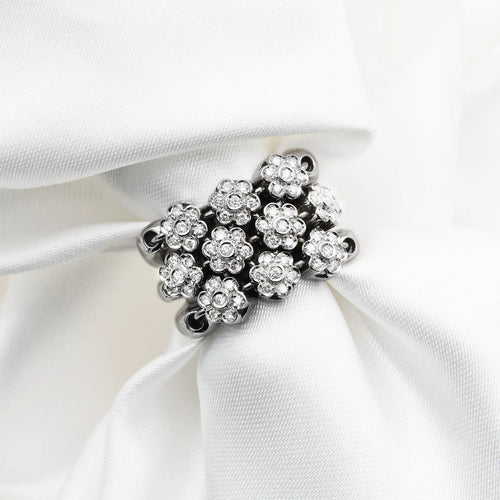 Bague 54 Bague maille souple en or blanc 18 ct avec diamants 0,70 ct 58 Facettes 17329