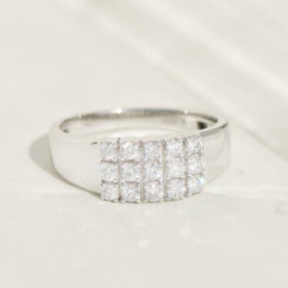Bague 57 Bague en or blanc 14K avec 15 diamants taille brillant 58 Facettes 3230-11