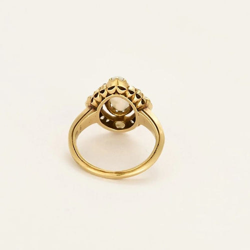 Bague 49 Bague début XXe siècle en or jaune 18K, opales et diamants 58 Facettes PRG1880