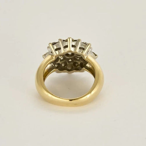 Bague 51.5 Bague fleur en or jaune et or blanc avec diamants 2,12 ct 58 Facettes LIS2771