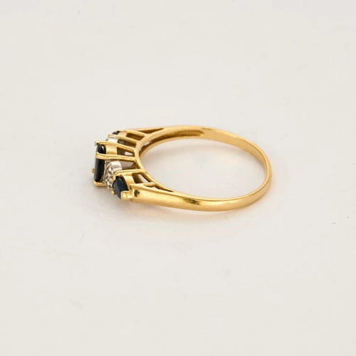 Bague 56 Bague ancienne en or jaune 18K, saphir 0,30 ct et diamants 58 Facettes BEA3298