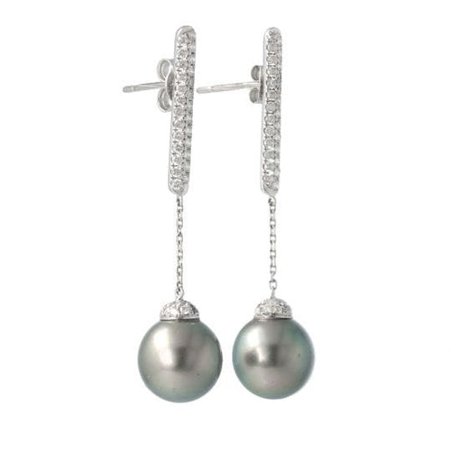 Boucles d'oreilles Boucles d'oreilles en or blanc 18K avec perles et diamants 58 Facettes 3922