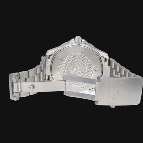 Montre Omega Seamaster 300M - Montre homme en acier, cadran noir 58 Facettes MT45140