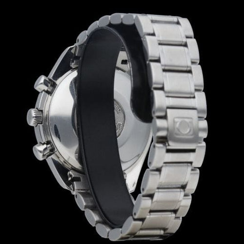 Montre Omega Speedmaster - Montre chronographe Day-Date en acier 58 Facettes MT45135