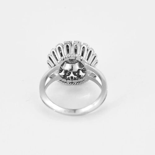 Bague 53 Bague en or blanc et diamants 58 Facettes B250436