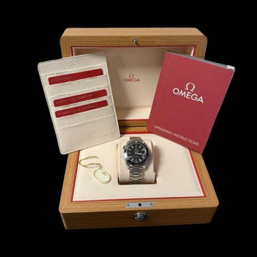 Montre Omega Seamaster Planet Ocean - Montre 600M en acier 58 Facettes MT45002