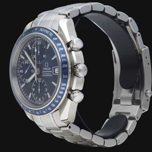 Montre Omega Speedmaster - Montre chronographe Date en acier 58 Facettes MT45070