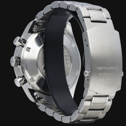 Montre Omega Speedmaster - Montre chronographe Date en acier 58 Facettes MT45070