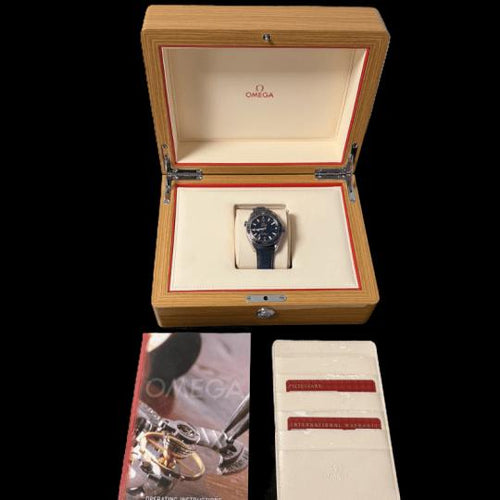 Montre Omega Seamaster Planet Ocean - Montre automatique homme en titane 58 Facettes MT44822