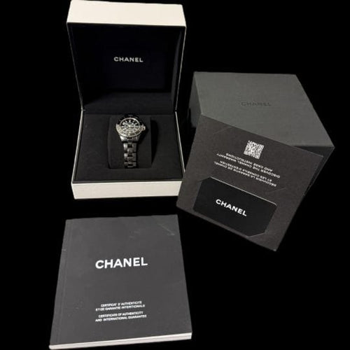 Montre Chanel J12 - Montre automatique 33 mm en céramique 58 Facettes MT44921