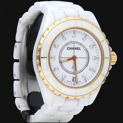 Montre Chanel J12 - Montre 38 mm en céramique avec cadran diamants 58 Facettes MT44652