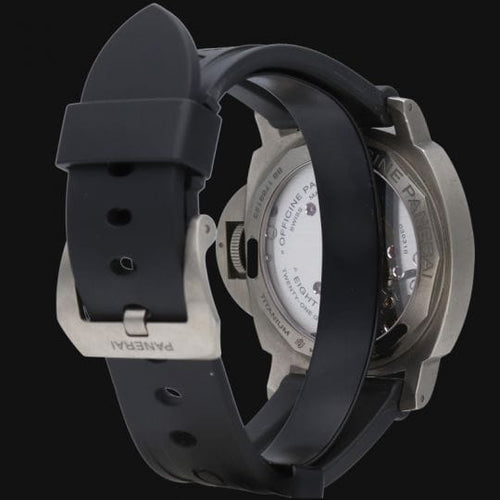 Montre Panerai Luminor Base 8 Days - Montre homme 44 mm acier 58 Facettes MT44608