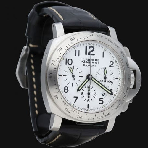 Montre Panerai Luminor Chrono Daylight - Montre automatique homme acier 44 mm 58 Facettes MT44829