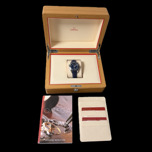Montre Omega Seamaster Planet Ocean - Montre homme en titane 58 Facettes MT44821