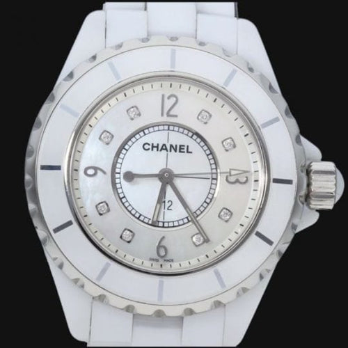 Montre Chanel J12 - Montre femme 33 mm en céramique blanche 58 Facettes MT44655