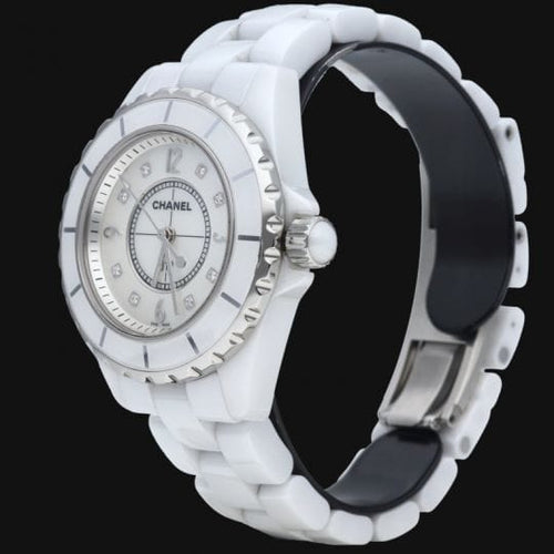 Montre Chanel J12 - Montre femme 33 mm en céramique blanche 58 Facettes MT44655