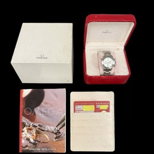 Montre Omega Speedmaster - Montre chronographe Date en acier 42 mm 58 Facettes MT40780