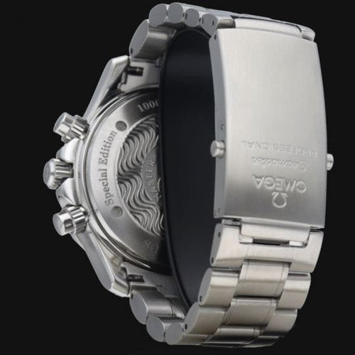 Montre Omega Speedmaster - Montre chronographe Date en acier 42 mm 58 Facettes MT40780