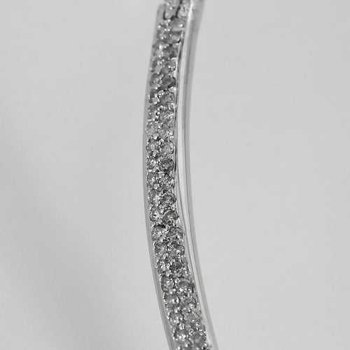 Collier Collier torque en or gris 750‰ pavé de diamants 58 Facettes 250176