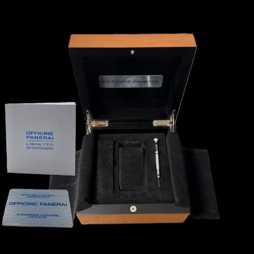 Montre Panerai Luminor Marina - Montre automatique homme 40 mm 58 Facettes MT40821