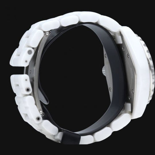 Montre Chanel J12 - Montre femme 33 mm en céramique blanche 58 Facettes MT41313