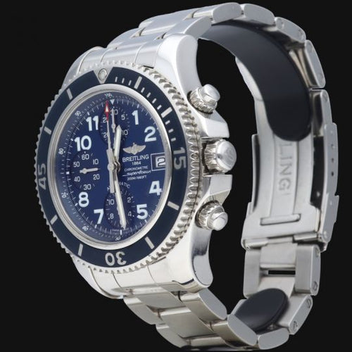 Montre Breitling Superocean - Montre chronographe automatique 42 mm en acier 58 Facettes MT41002