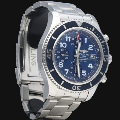 Montre Breitling Superocean - Montre chronographe automatique 42 mm en acier 58 Facettes MT41002