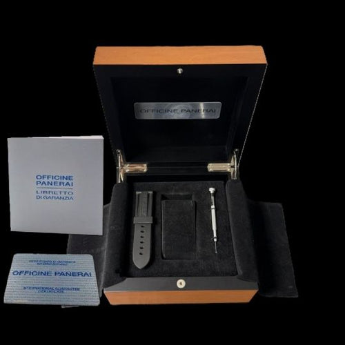 Montre Panerai Luminor Marina - Montre homme 44 mm en acier 58 Facettes MT41986