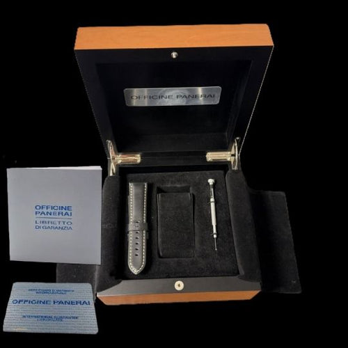 Montre Panerai Luminor Marina 8 Days - Montre homme en acier 44 mm 58 Facettes MT41982